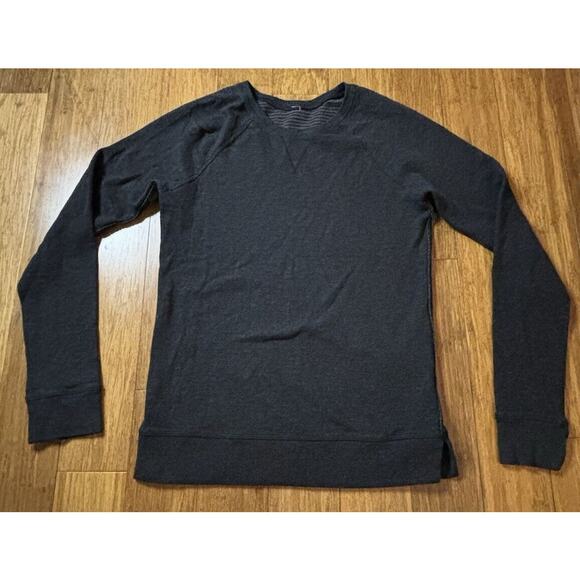 Lululemon Open Your Heart Long Sleeve Reversible Grey Black Stripe Sweatshirt 2 - Picture 12 of 12
